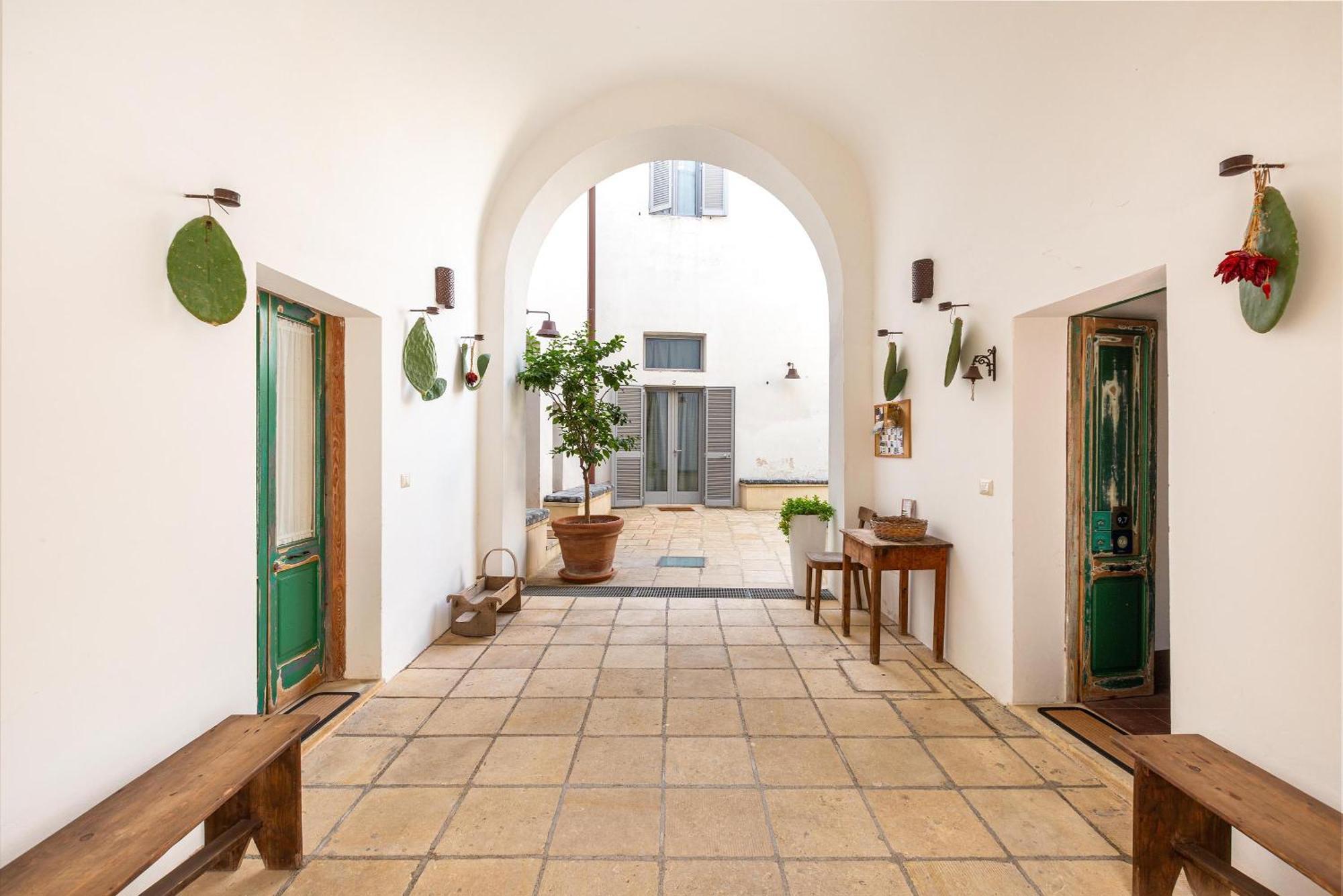 Palazzo San Giovanni مورتشانو دي ليوكا المظهر الخارجي الصورة
